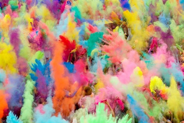 festival-india-holi-india-fiesta-mas-bonita-colores-polvos-significados